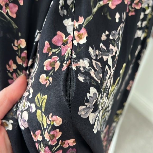 Stone Cold Fox Nicholson midi off-shoulder silk dress in floral print - Picture 6 of 13